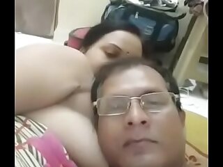 Indian Couple Romance to Bonking -(DESISIP.COM)